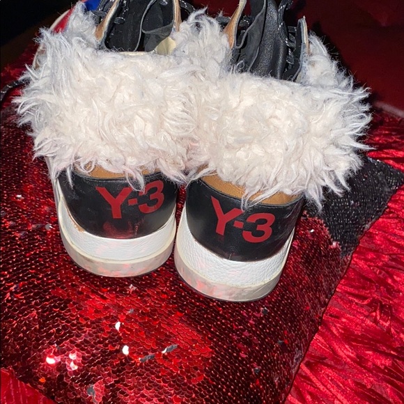 Y3 showstoppers butter soft leather sneakers❤️❤️ - Picture 3 of 7